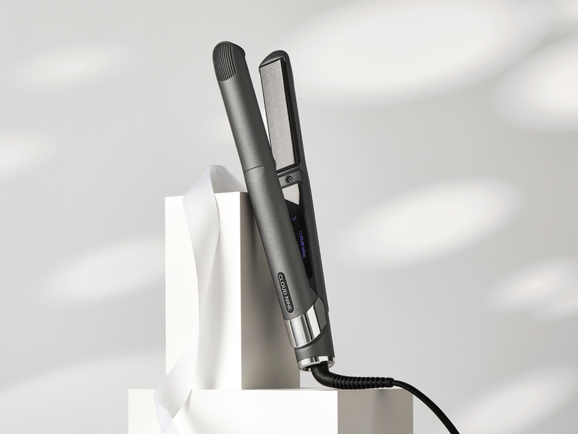 How To Clean Your Straightener